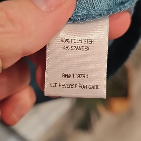 NWOT ONE WORLD Teal Knit Top - Picture 3 of 3